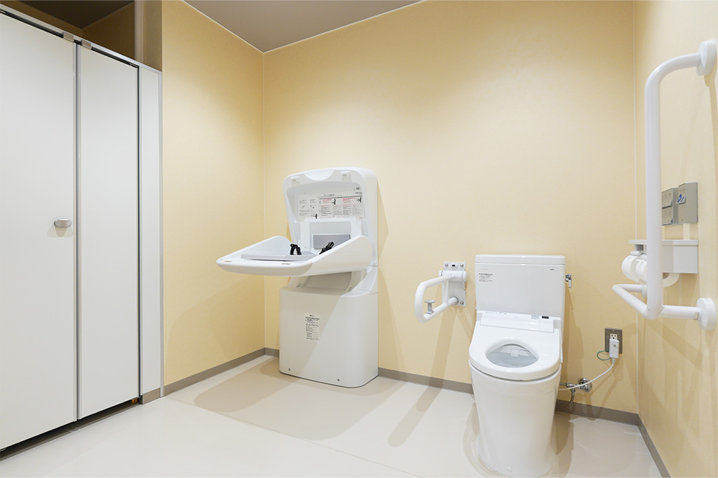 多目的トイレ